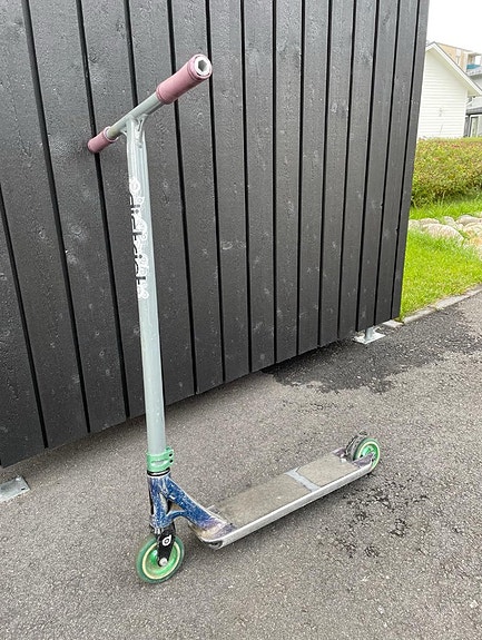 Custom scootti