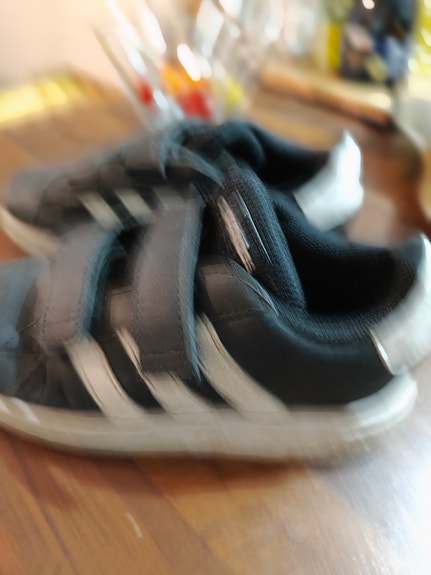 Adidas tennarit