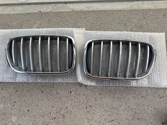 BMW X3 (F25) Kromi Munuaiset / Kidney Grille