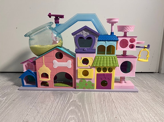 LPS Littlest Pet Shop kerrostalo