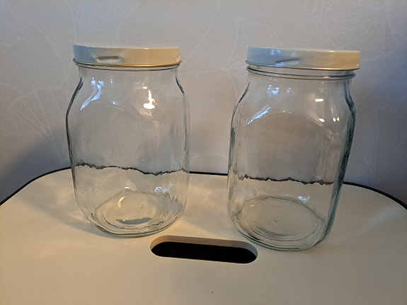 Riihimäki ja Karhula-lasipurkit