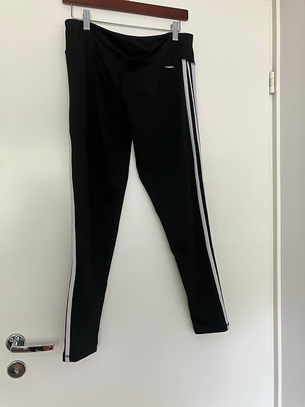 Adidas treenitrikoot L
