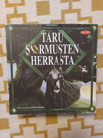 Taru sormusten herrasta lautapeli
