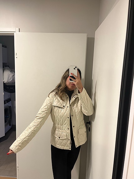 Burberry tikattu takki L beige