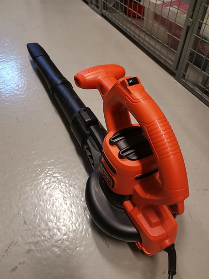 Black+Decker lehtipuhallin oranssi/musta