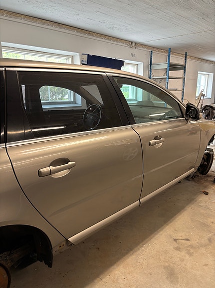 Volvo v70 mk3 pellit