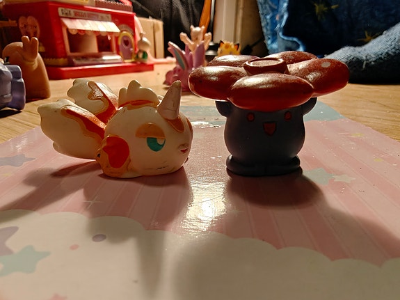 Pokemon Bandai Goldeen ja Vileplume