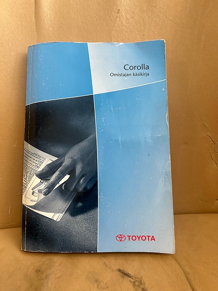 Toyota Corolla käyttöohjekirja