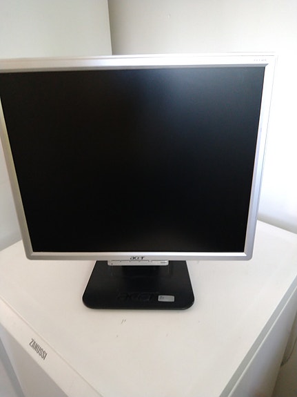 Acer näyttö
