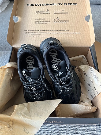 Buffalo Platform Shoes / Kengät
