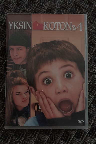 DVD Yksin kotona 4