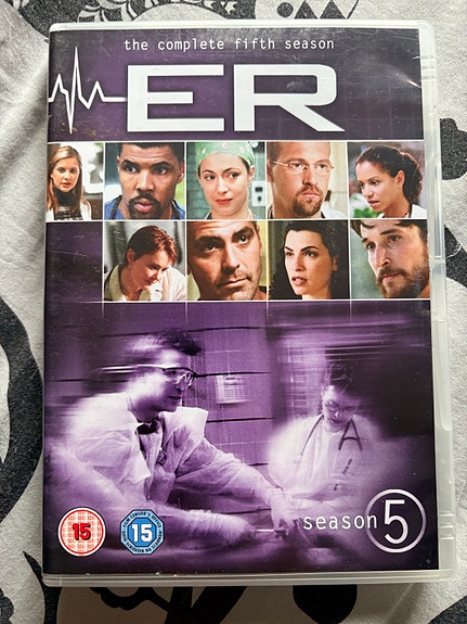 ER Emergency Room kausi 5 DVD-boksi
