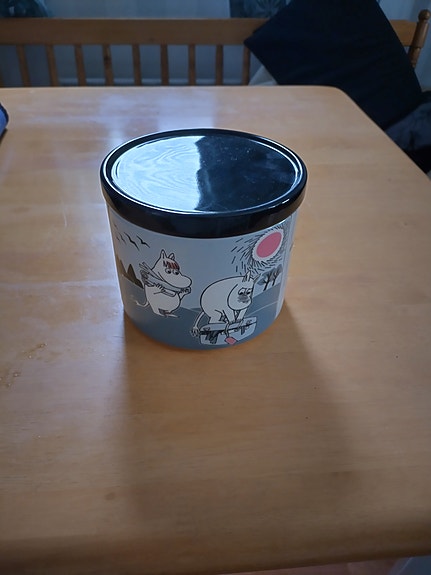 Seikkailu Muutto Muumipurkki