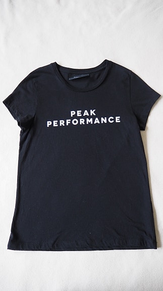 PEAK PERFORMANCE naisten paita, koko S, LÄHES UUSI