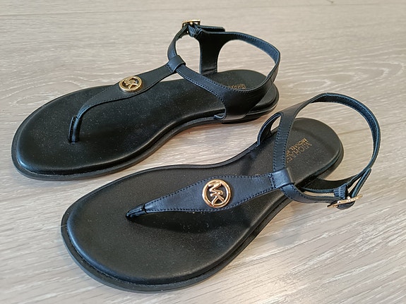 Michael Kors sandaalit nahkaiset koko 36