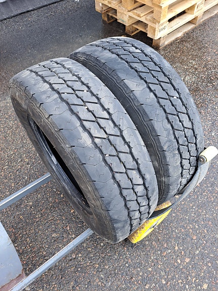 195/70R14C 104N  Nankang kesärenkaat 2kpl