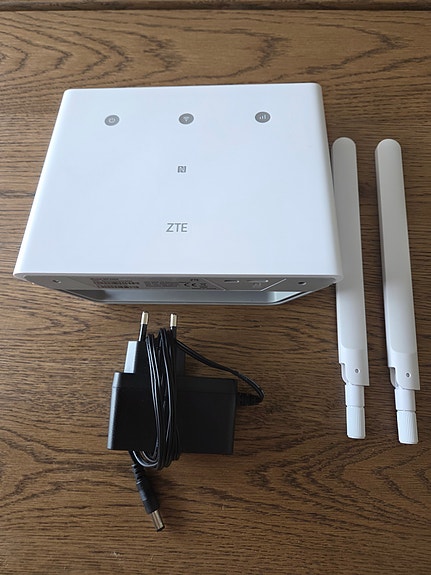 ZTE MF296R