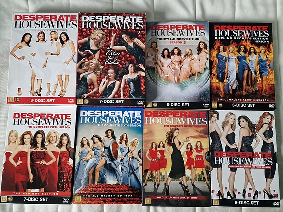 Desperate Housewives / Täydelliset naiset kaikki tuotantokaudet