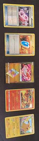 Pokemon kortteja
