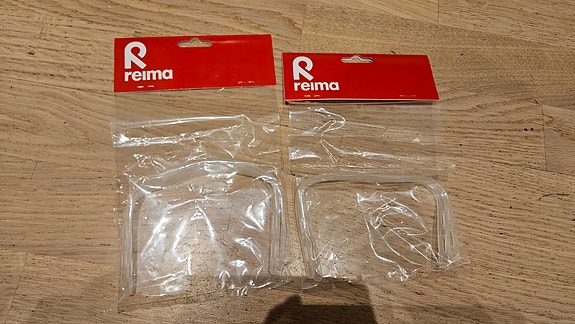 2 × Reima jalkalenkit, yht. 5€ (Espoo)