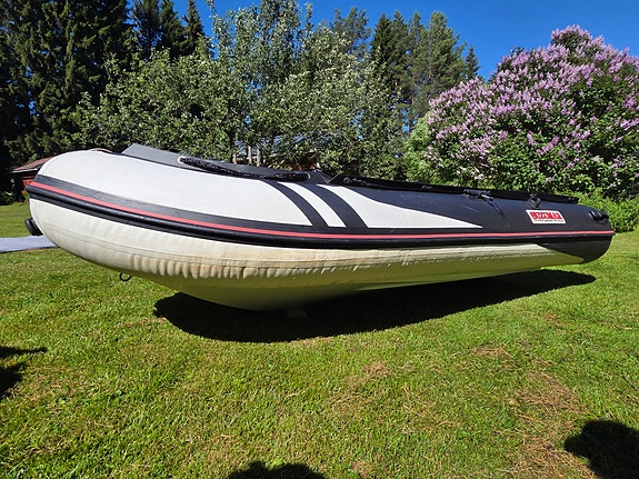 suzumar 310 RIB