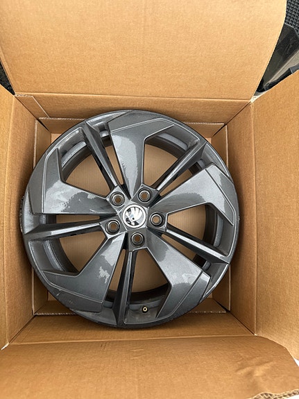 Skoda comet vanteet 5x112