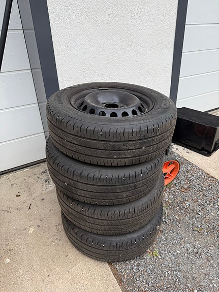 Ford transit custom kesärenkaat 215/65/16