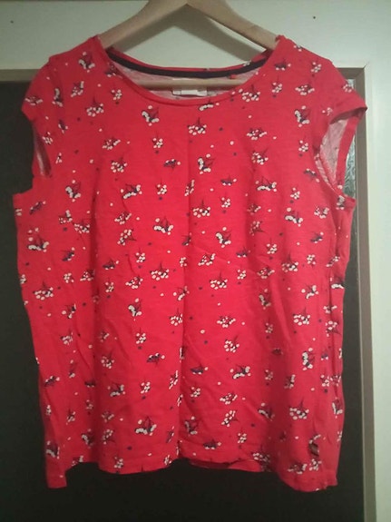 Lindex uusi toppi koko L