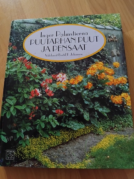 Puutarhan puut ja pensaat - Palmstierna