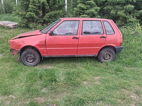 Fiat uno-60
