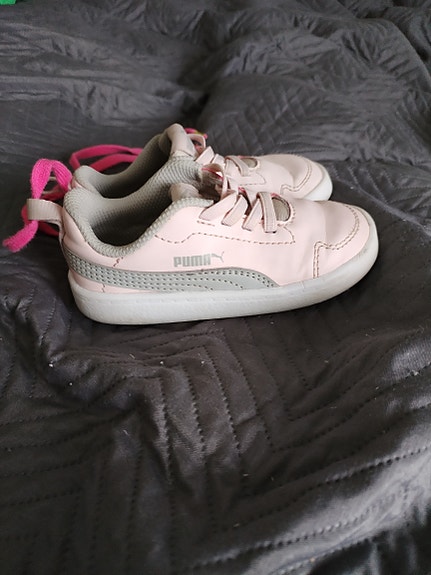Puma tennarit lapselle koko 23