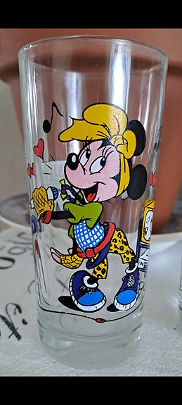 Totally Minnie lasi
