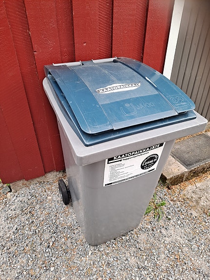 Jäteastia 240L