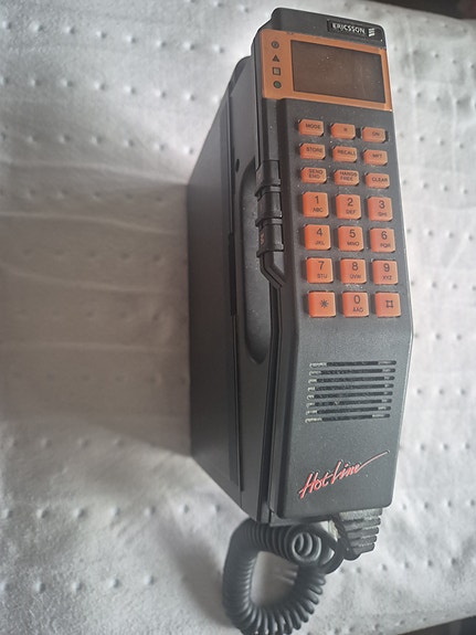 RETRO NMT ERICSSON puhelin