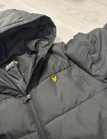 Lyle Scott takki