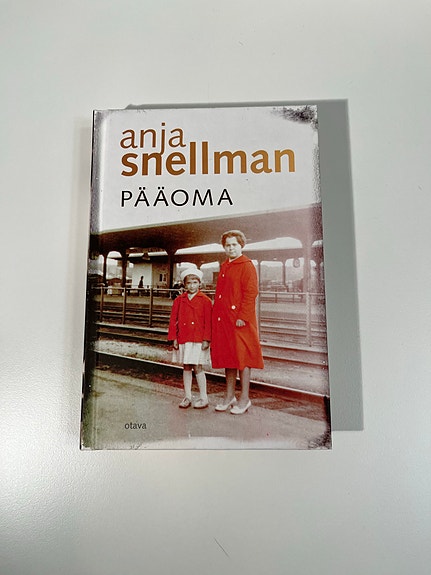Anja Snellman: Pääoma - kovakantinen kirja