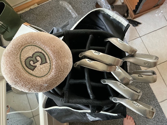 Callaway naisten(myös junnuille) golfmailat+BAGI