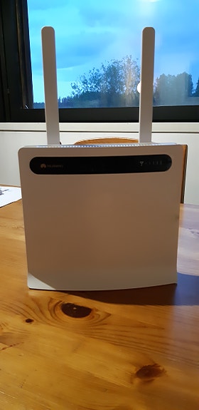 Huawei B593 4G LTE reititin