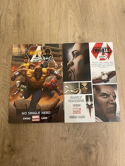 Myydään Mighty Avengers vol 1 ja 2