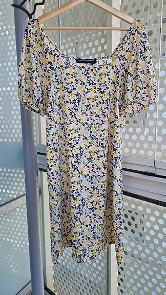 Short summer dress size 44