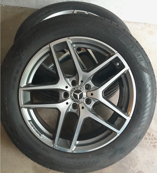 Mercedes-Benz alumiinivanteet renkailla