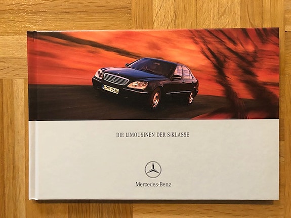 Esite Mercedes-Benz S-sarja W220 vuodelta 2002 S 320 S 430 S 500 S 600 ym