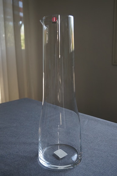 Iittala Essence kaadin / viinikarahvi