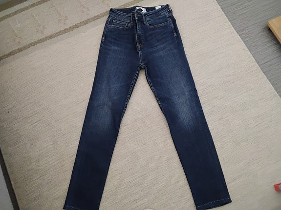 Tommi Hilfiger  farkut.