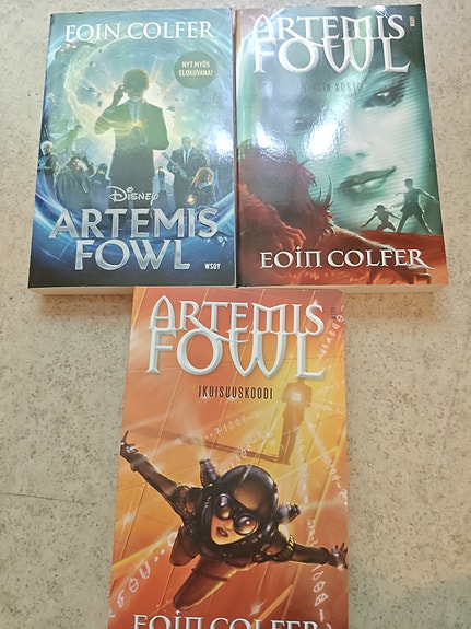 Eoin Colfer Artemis Fowl -kirjasarja, 3 pokkaria