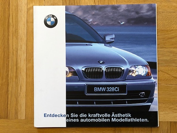 Esite BMW E46 3-sarja Coupe vuodelta 1999 320 Ci - 323 Ci - 328 Ci