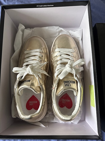 Love Moschino sneakers koko 37