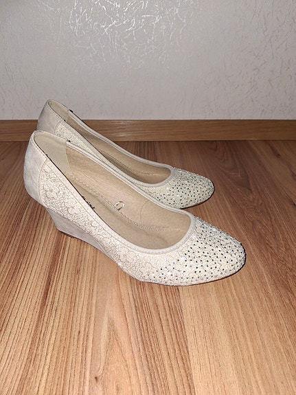 Kengät koko 40