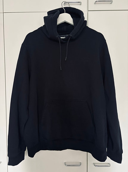 Peak Performance huppari XL musta
