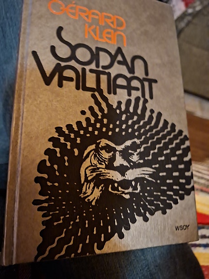 Sodan valtiaat -kirja